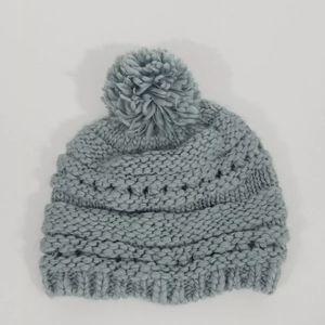 Knitted Gray Beanie